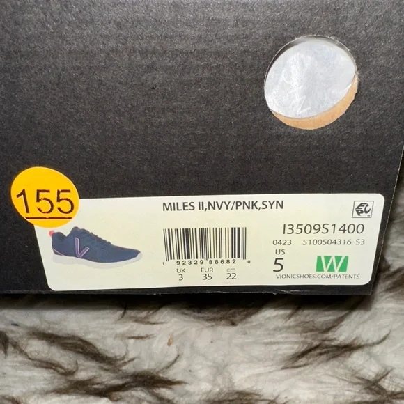 Vionic Women's Navy and Pink Sneakers - Picture 4 of 4